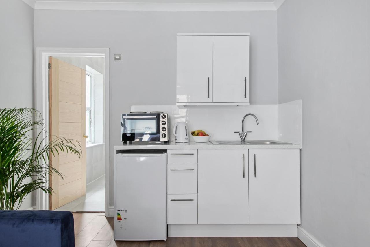 Stunning Studio Flat With Free On-Street Parking! Plumstead  Exterior photo