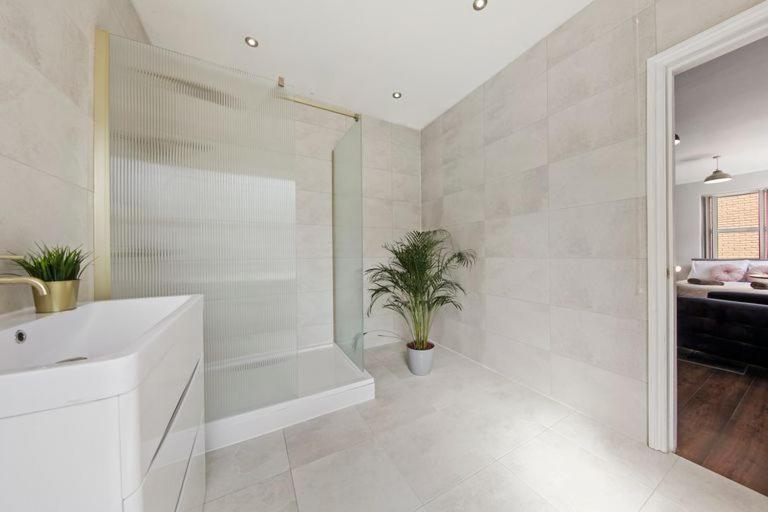 Stunning Studio Flat With Free On-Street Parking! Plumstead  Exterior photo