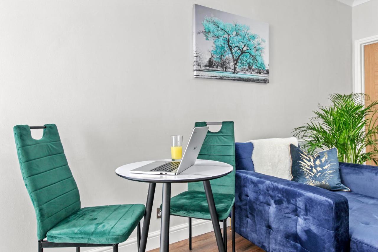 Stunning Studio Flat With Free On-Street Parking! Plumstead  Exterior photo
