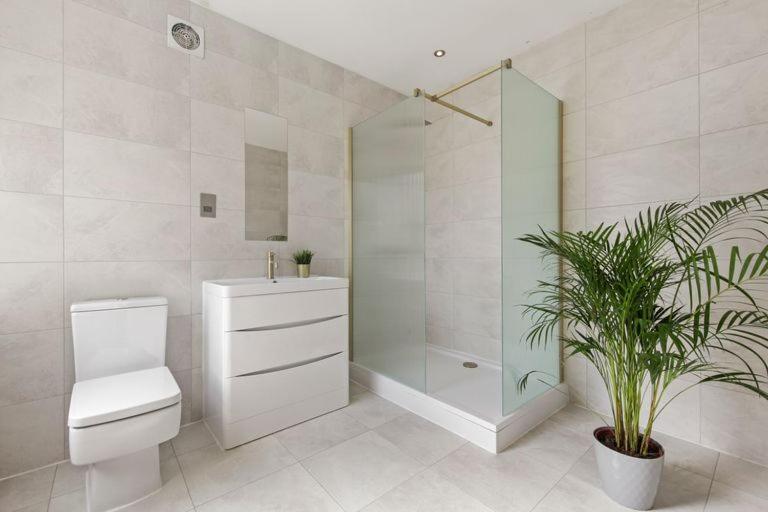 Stunning Studio Flat With Free On-Street Parking! Plumstead  Exterior photo