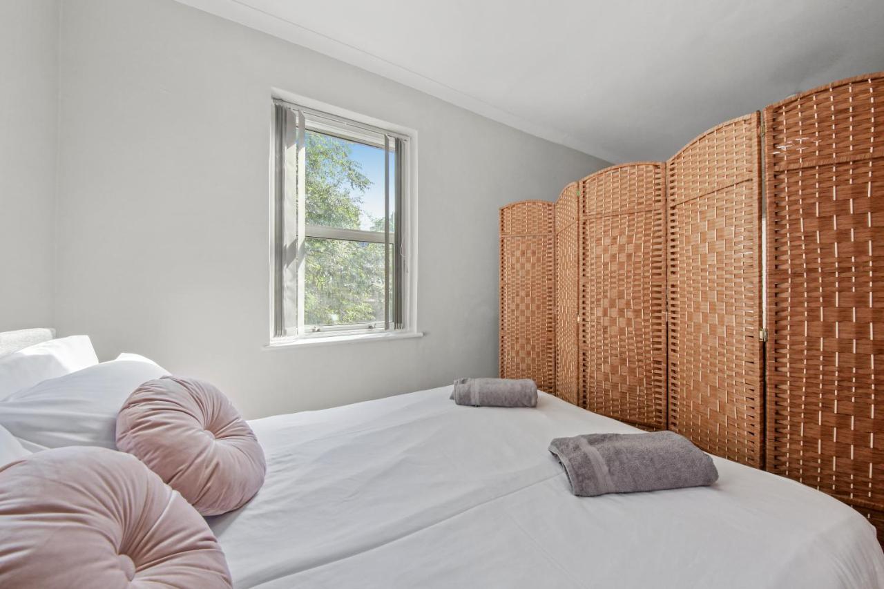 Stunning Studio Flat With Free On-Street Parking! Plumstead  Exterior photo